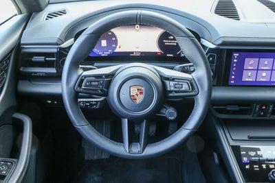 2025 Porsche Macan Electric 4