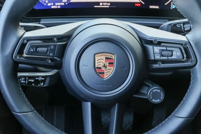 2025 Porsche Macan Electric 4