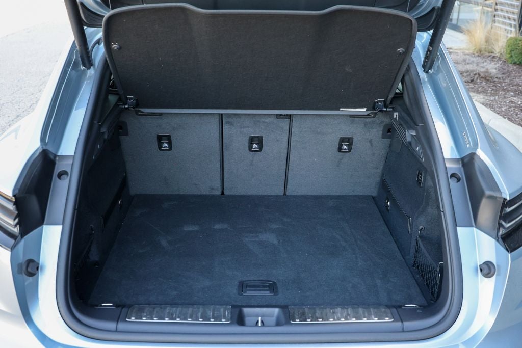 2025 Porsche Macan Electric 4