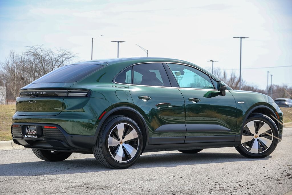2025 Porsche Macan Electric 4