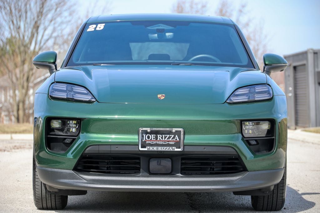 2025 Porsche Macan Electric 4