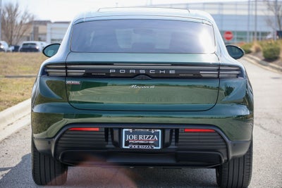 2025 Porsche Macan Electric 4