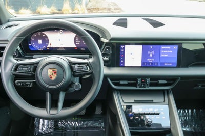 2025 Porsche Macan Electric 4