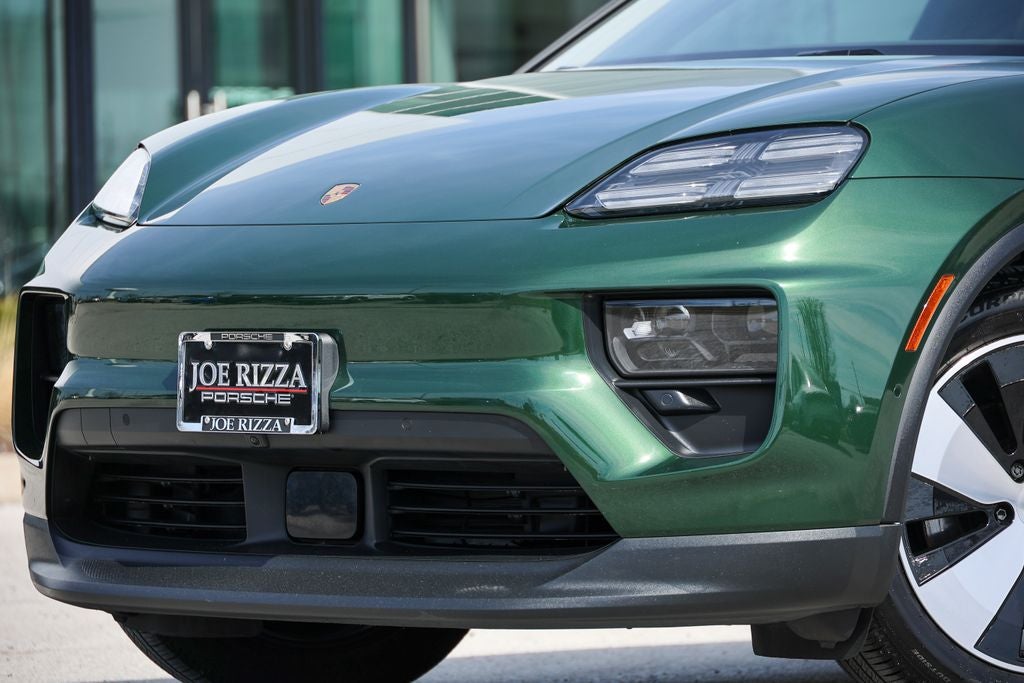 2025 Porsche Macan Electric 4