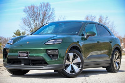 2025 Porsche Macan Electric 4