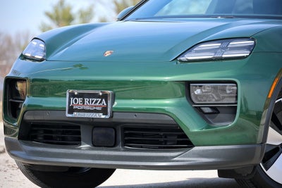 2025 Porsche Macan Electric 4