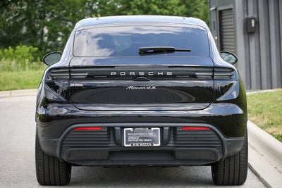 2025 Porsche Macan Electric 4S