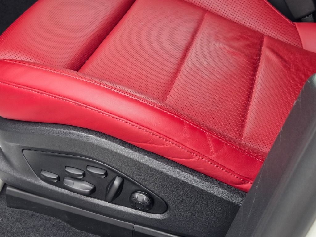 2025 Porsche Macan Electric Turbo