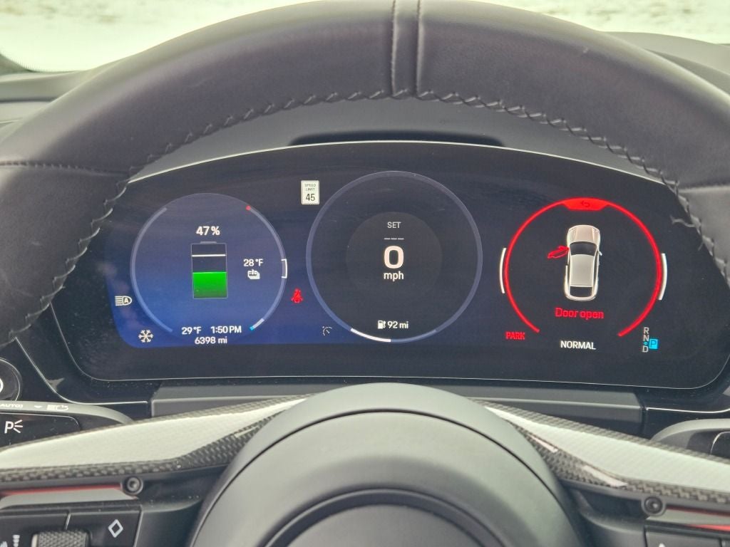 2025 Porsche Macan Electric Turbo