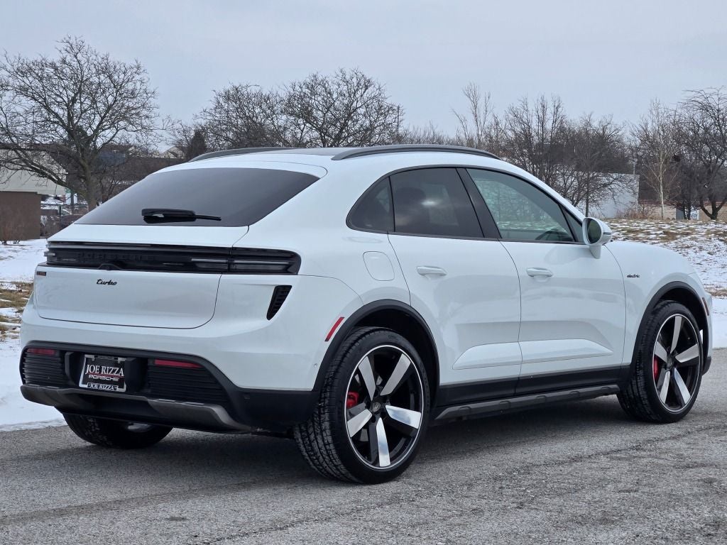2025 Porsche Macan Electric Turbo