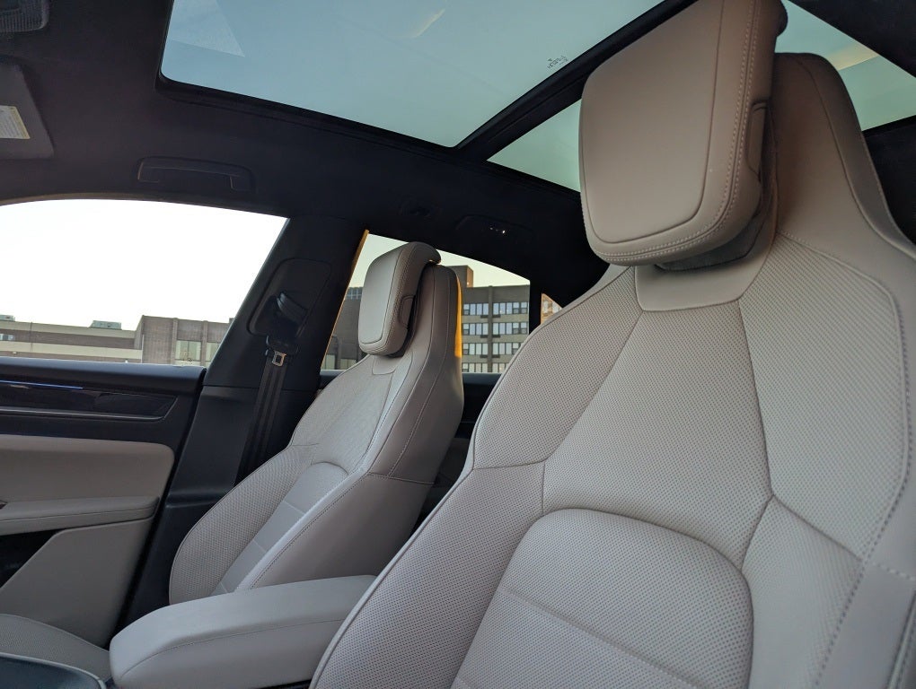 2025 Porsche Macan Electric Base