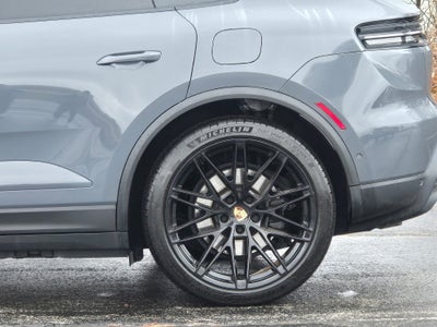 2025 Porsche Macan Electric Base