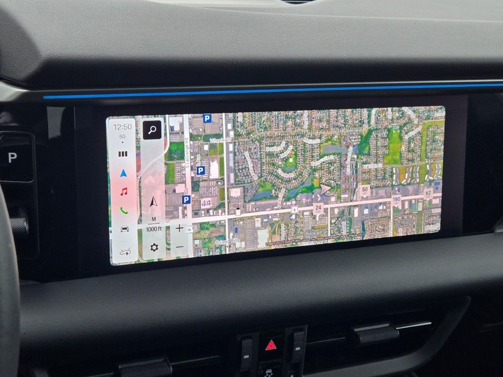 2025 Porsche Macan Electric Base