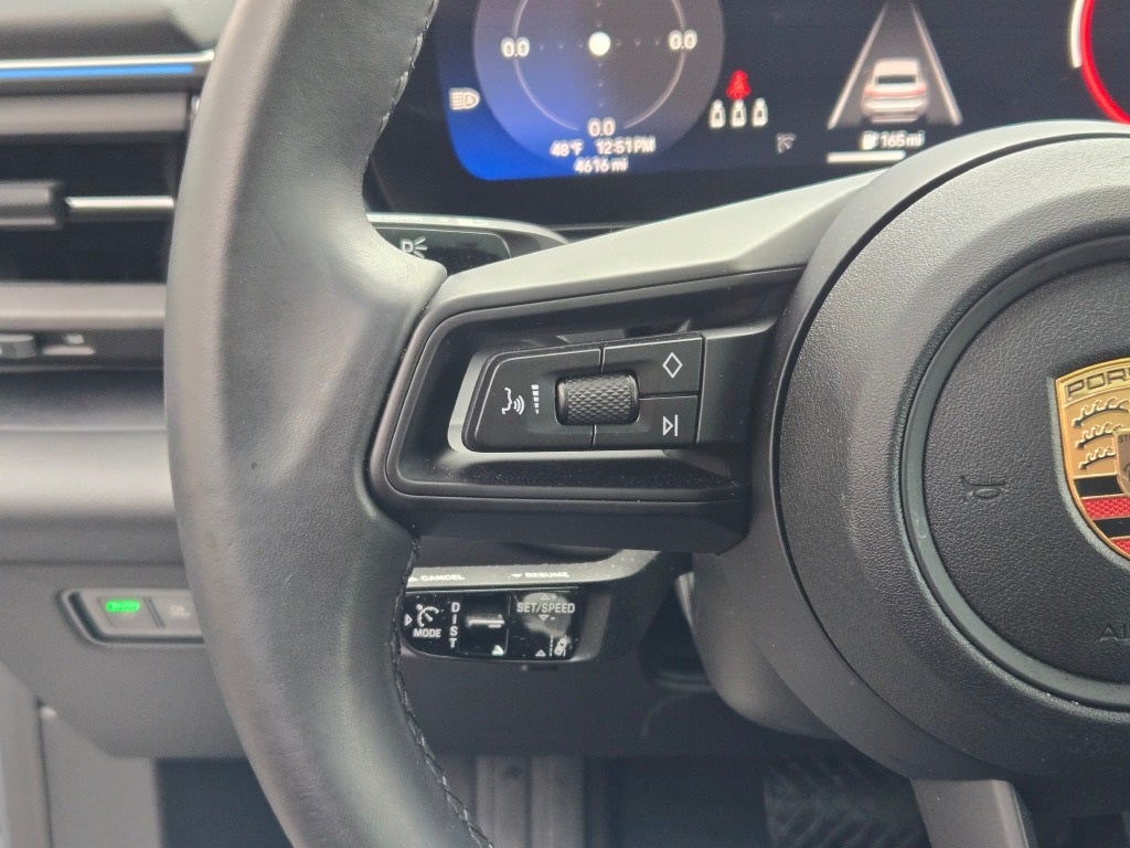 2025 Porsche Macan Electric Base