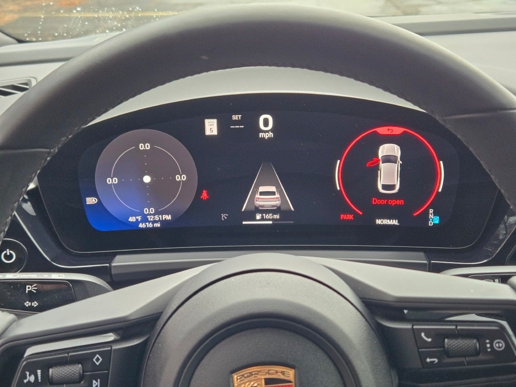 2025 Porsche Macan Electric Base