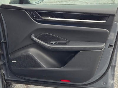 2025 Porsche Macan Electric Base