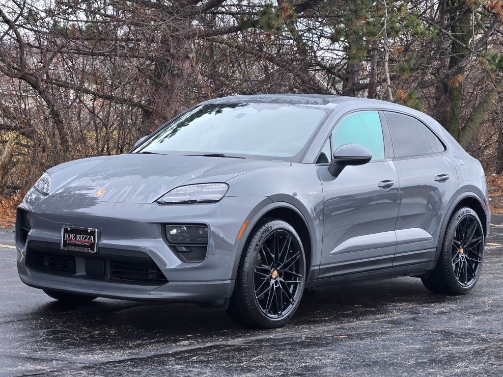 2025 Porsche Macan Electric Base