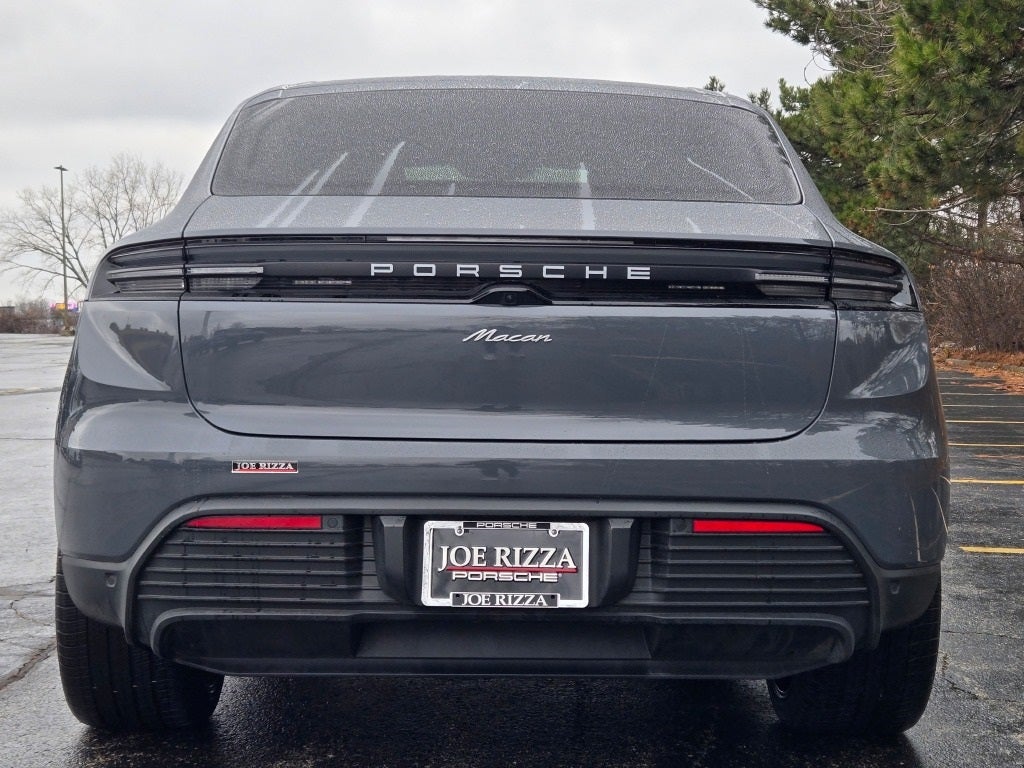 2025 Porsche Macan Electric Base