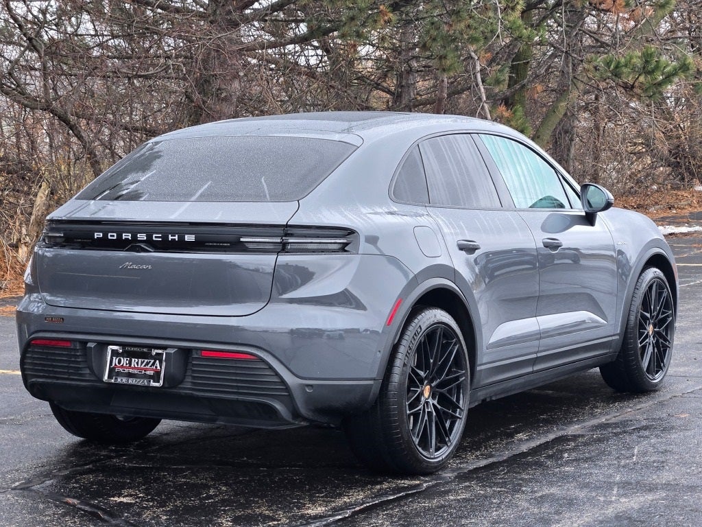 2025 Porsche Macan Electric Base