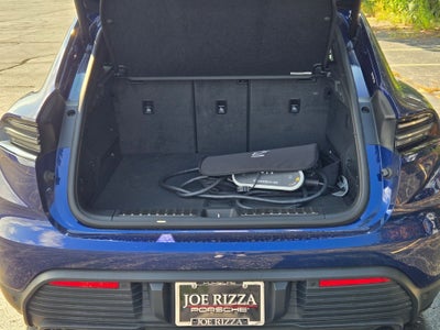 2025 Porsche Macan Electric Base