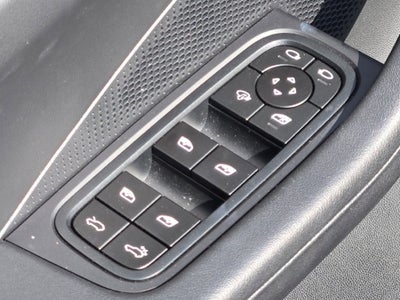 2025 Porsche Macan Electric Base