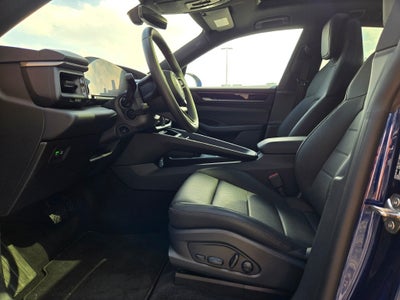 2025 Porsche Macan Electric Base