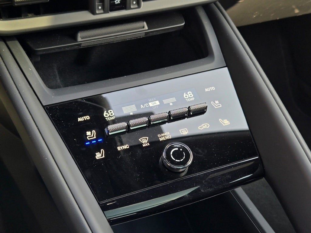 2025 Porsche Macan Electric Base