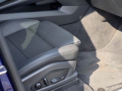 2025 Porsche Macan Electric Base