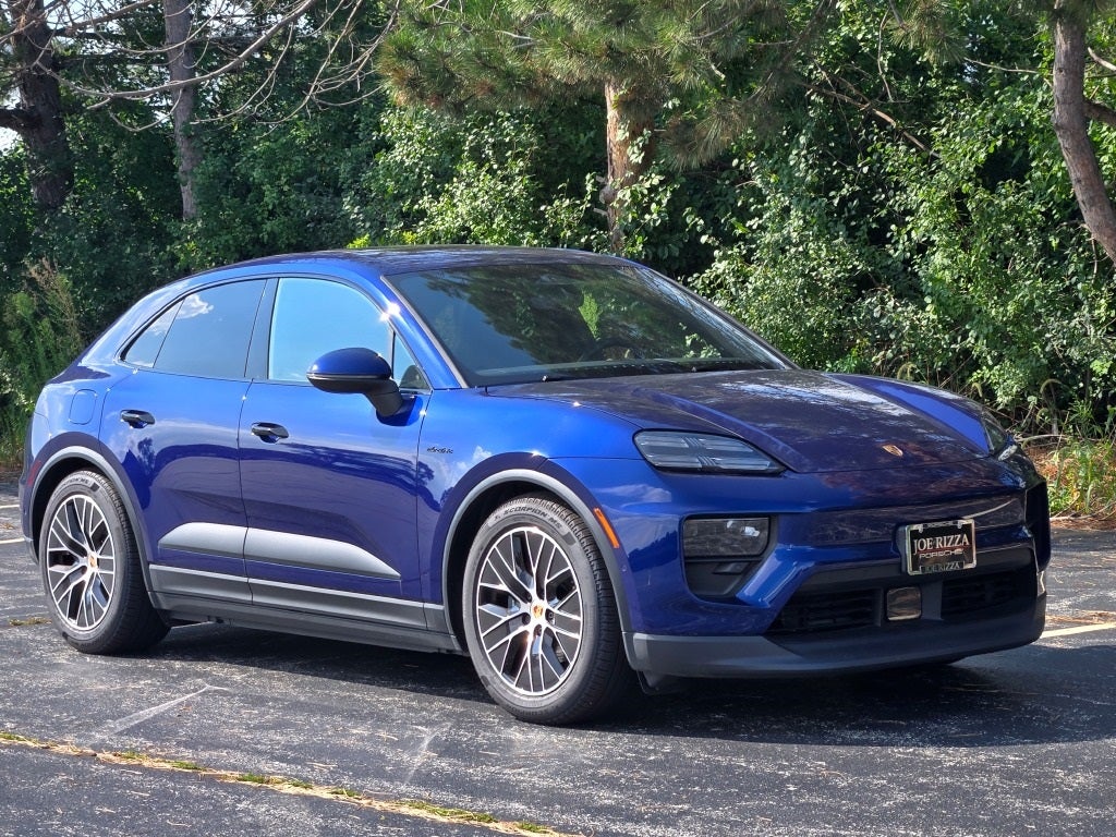 2025 Porsche Macan Electric Base
