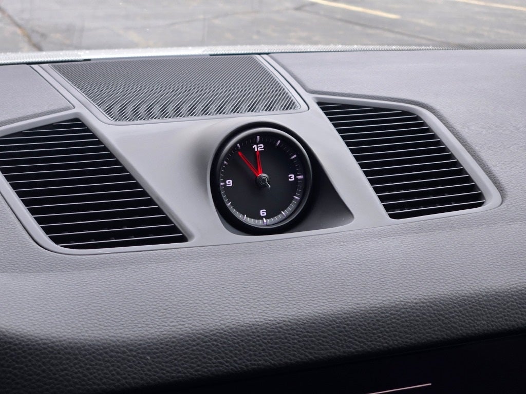 2023 Porsche Cayenne E-Hybrid Platinum Edition