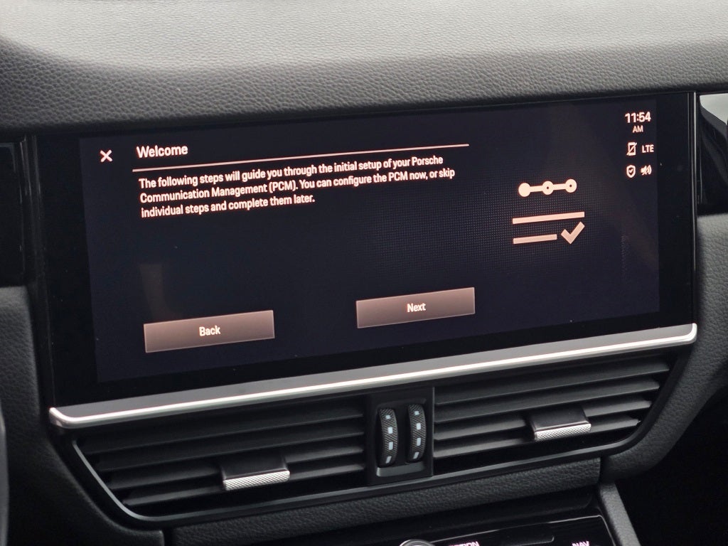 2023 Porsche Cayenne E-Hybrid Platinum Edition