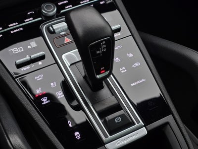 2023 Porsche Cayenne E-Hybrid Platinum Edition