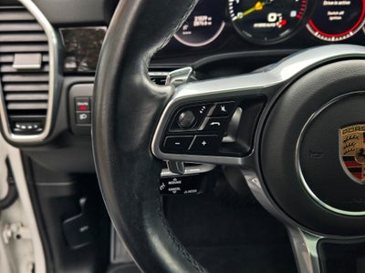 2023 Porsche Cayenne E-Hybrid Platinum Edition