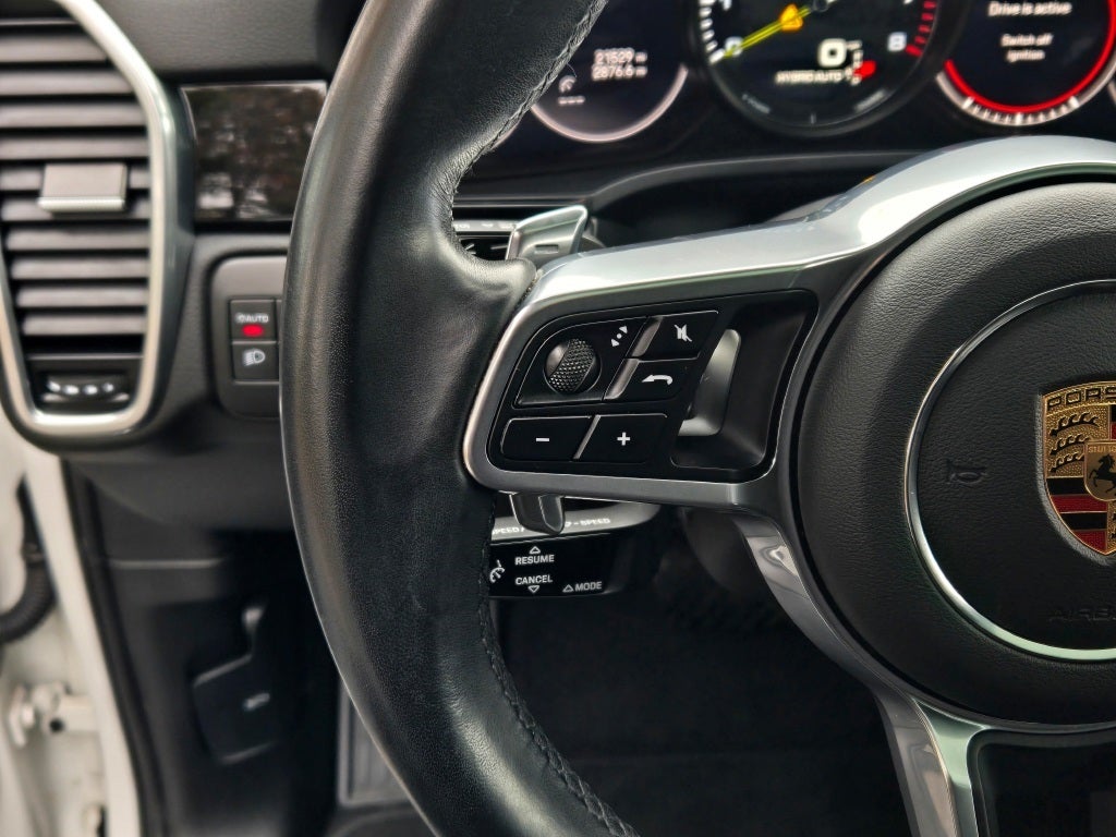 2023 Porsche Cayenne E-Hybrid Platinum Edition