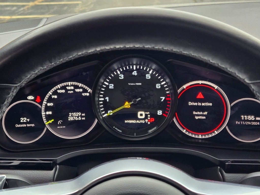 2023 Porsche Cayenne E-Hybrid Platinum Edition