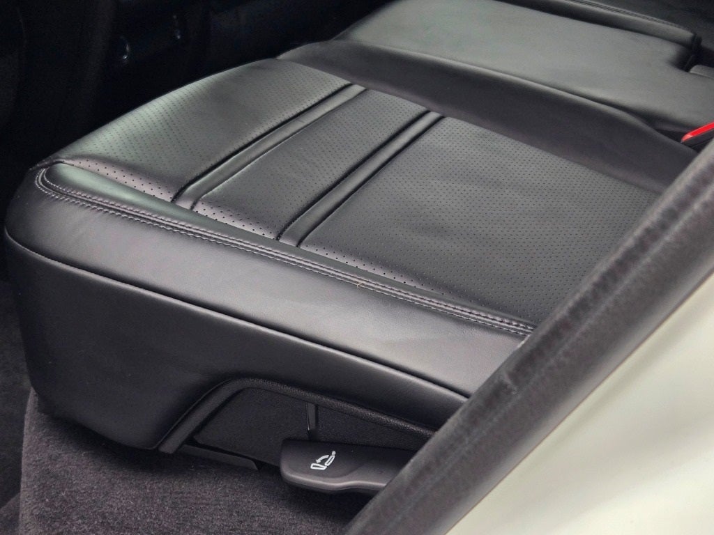 2023 Porsche Cayenne E-Hybrid Platinum Edition