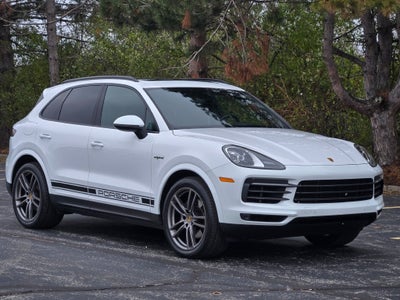 2023 Porsche Cayenne E-Hybrid Platinum Edition
