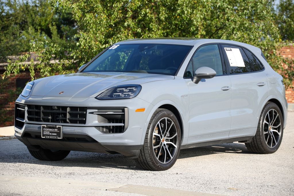 2026 Porsche Cayenne E-Hybrid Base