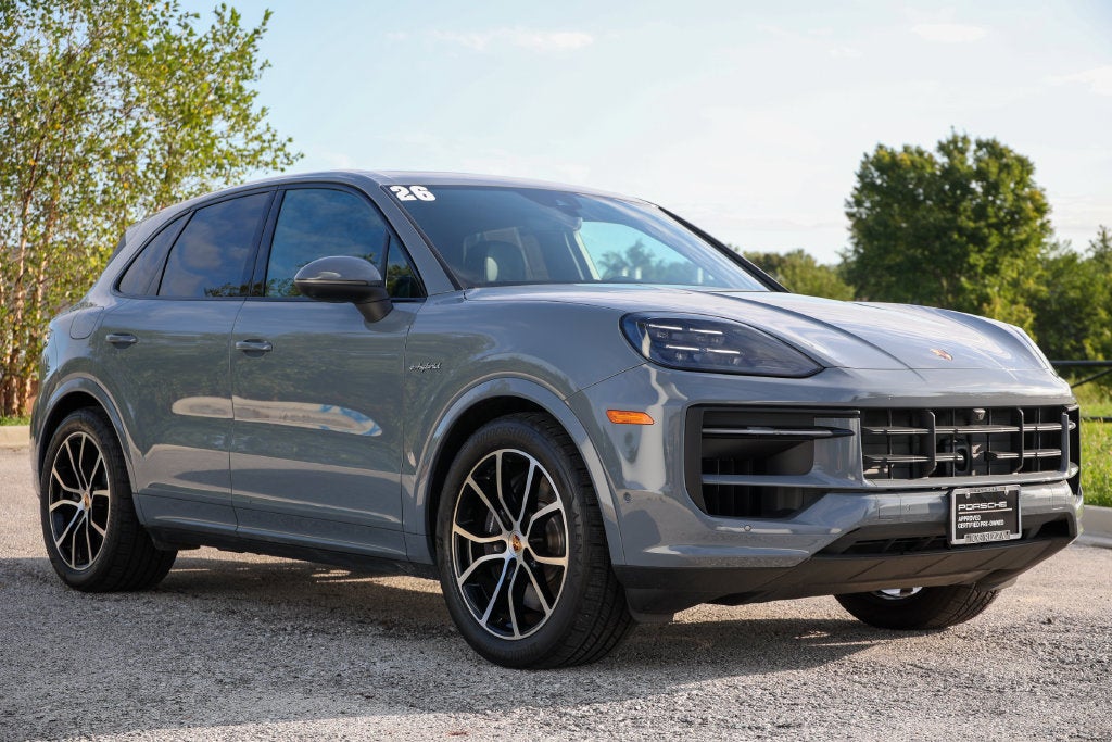2026 Porsche Cayenne E-Hybrid Base