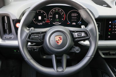 2026 Porsche Cayenne E-Hybrid Base