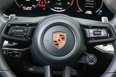 2026 Porsche Cayenne E-Hybrid Base