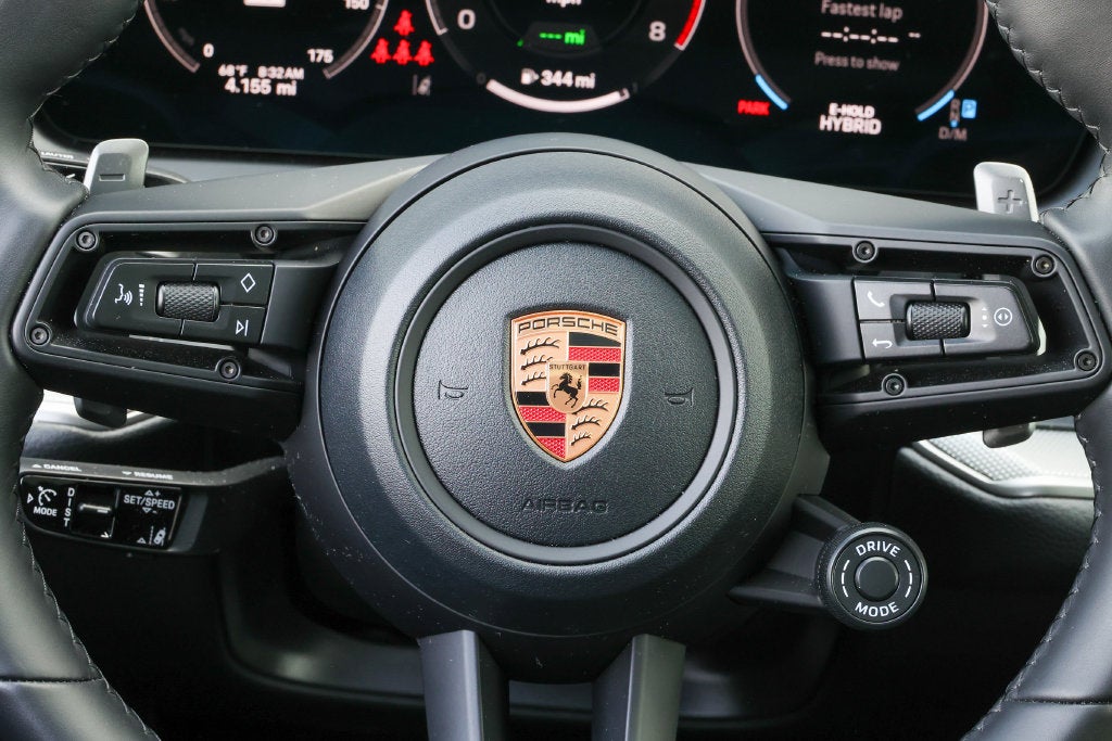 2026 Porsche Cayenne E-Hybrid Base