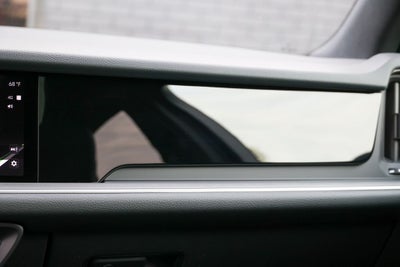 2026 Porsche Cayenne E-Hybrid Base