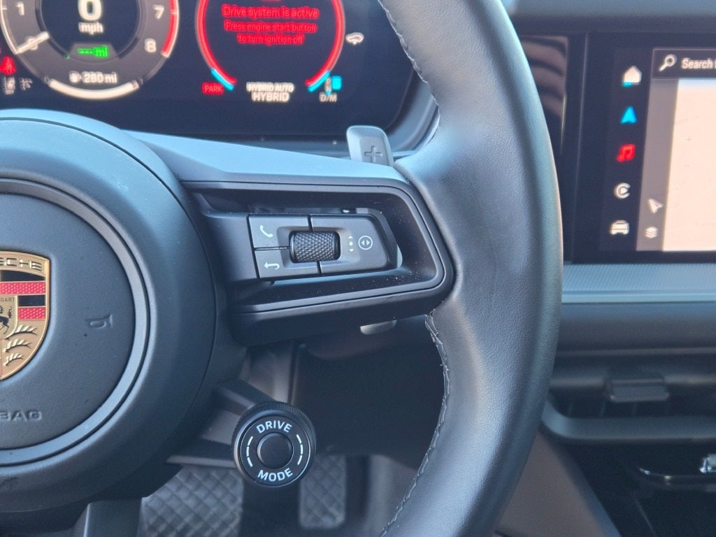 2025 Porsche Cayenne E-Hybrid Base