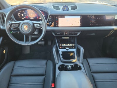 2025 Porsche Cayenne E-Hybrid Base