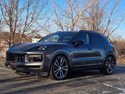 2025 Porsche Cayenne E-Hybrid Base