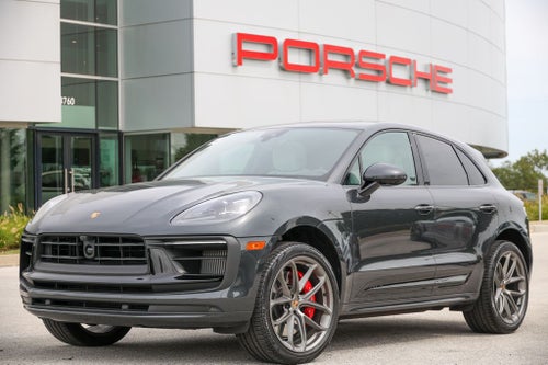 2025 Porsche Macan GTS
