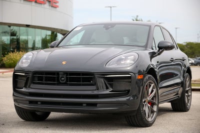 2025 Porsche Macan GTS