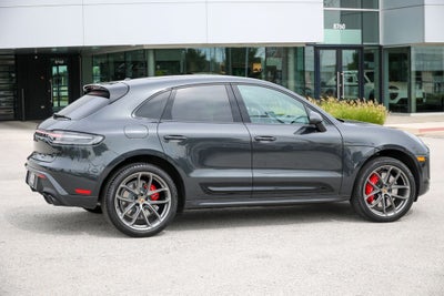 2025 Porsche Macan GTS
