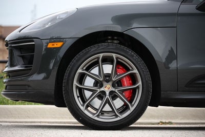 2025 Porsche Macan GTS